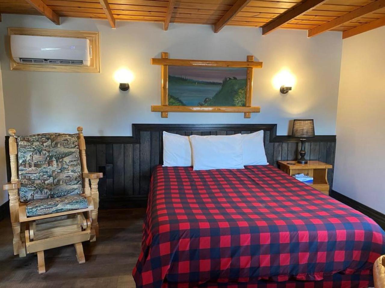 Auberge Micky Inc Edmundston Eksteriør billede