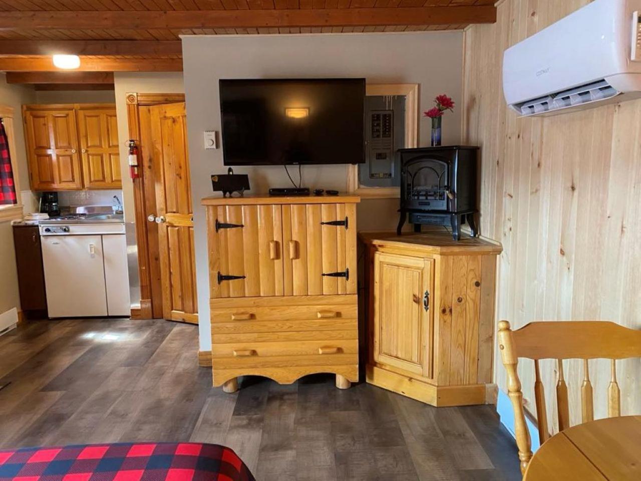 Auberge Micky Inc Edmundston Eksteriør billede