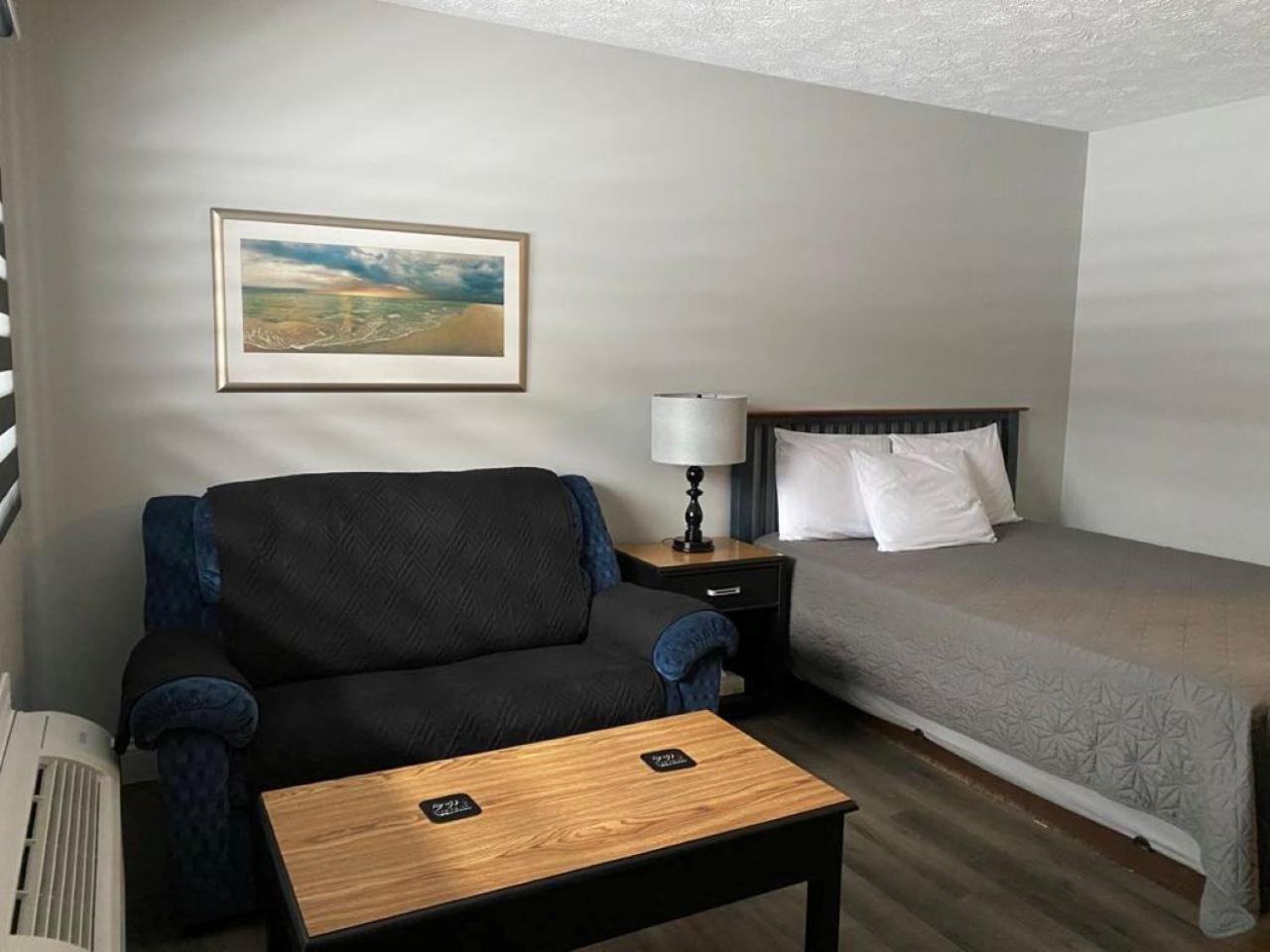 Auberge Micky Inc Edmundston Eksteriør billede