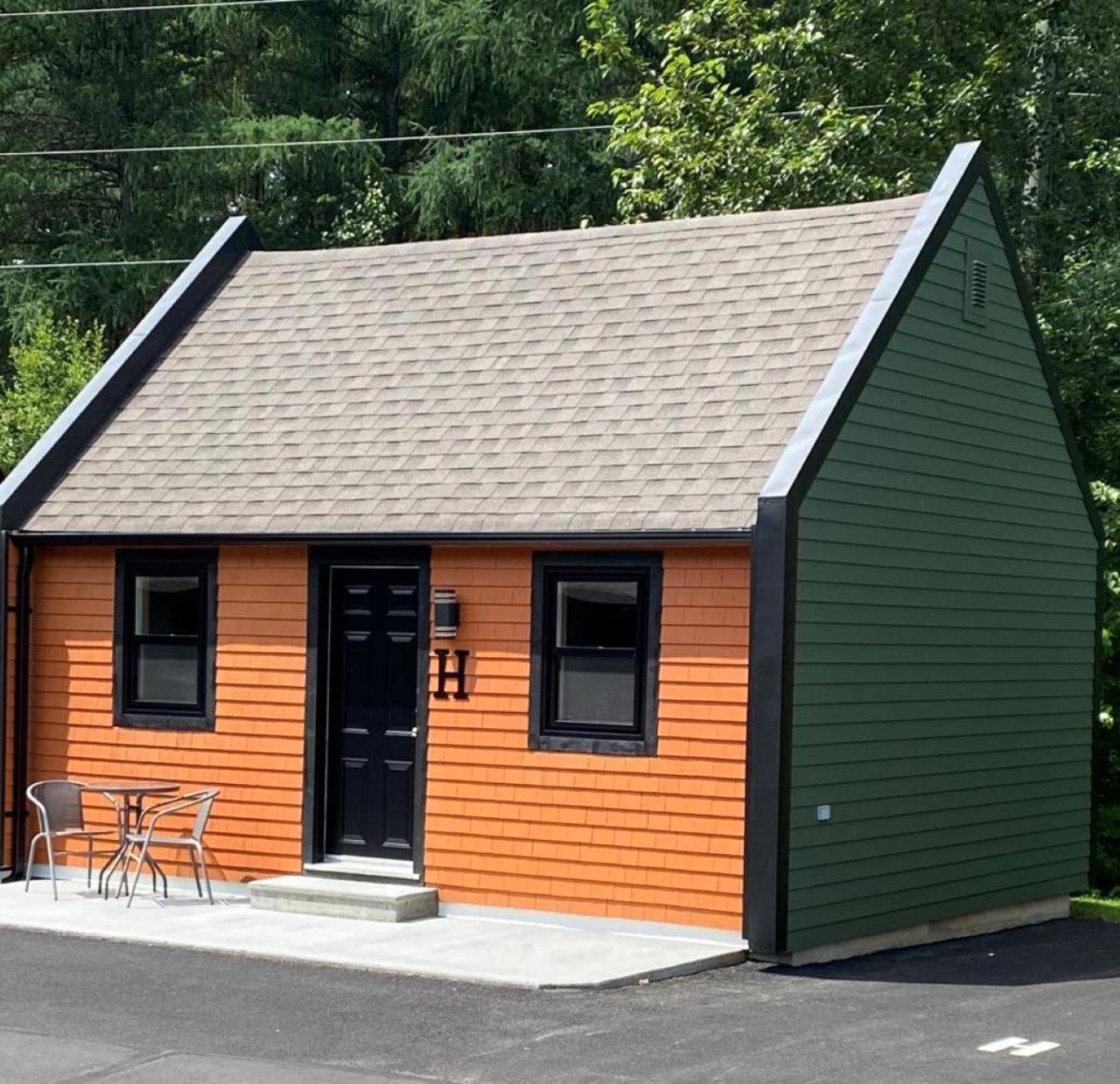 Auberge Micky Inc Edmundston Eksteriør billede