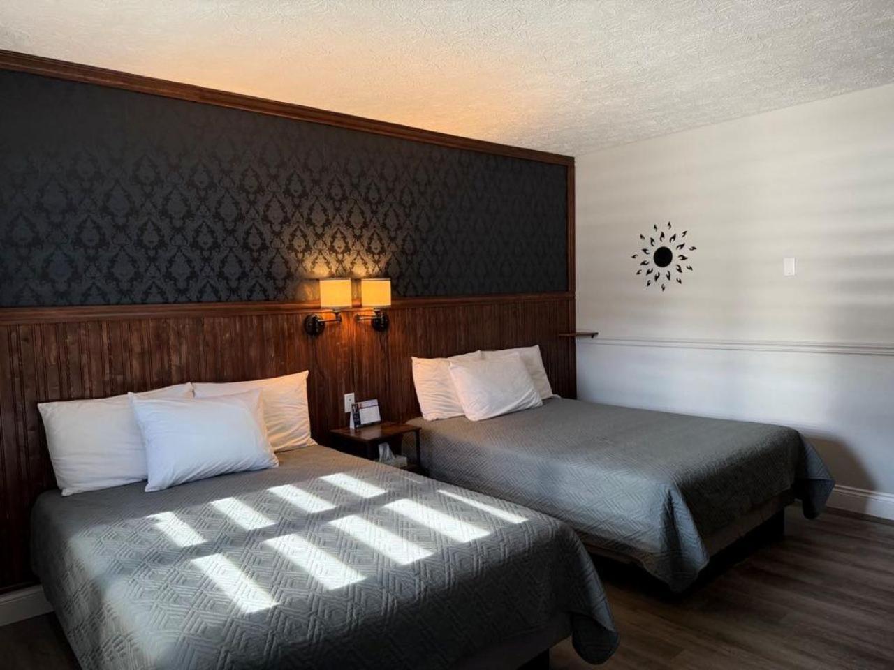 Auberge Micky Inc Edmundston Eksteriør billede