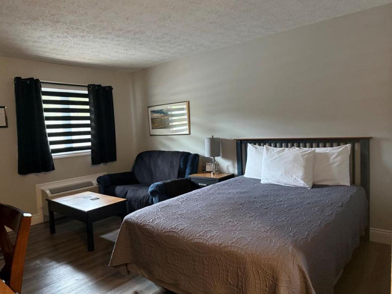 Auberge Micky Inc Edmundston Eksteriør billede