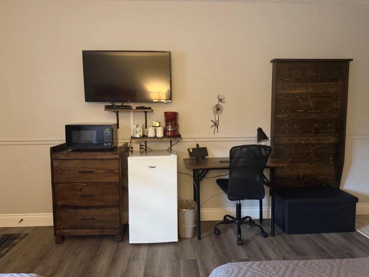 Auberge Micky Inc Edmundston Eksteriør billede