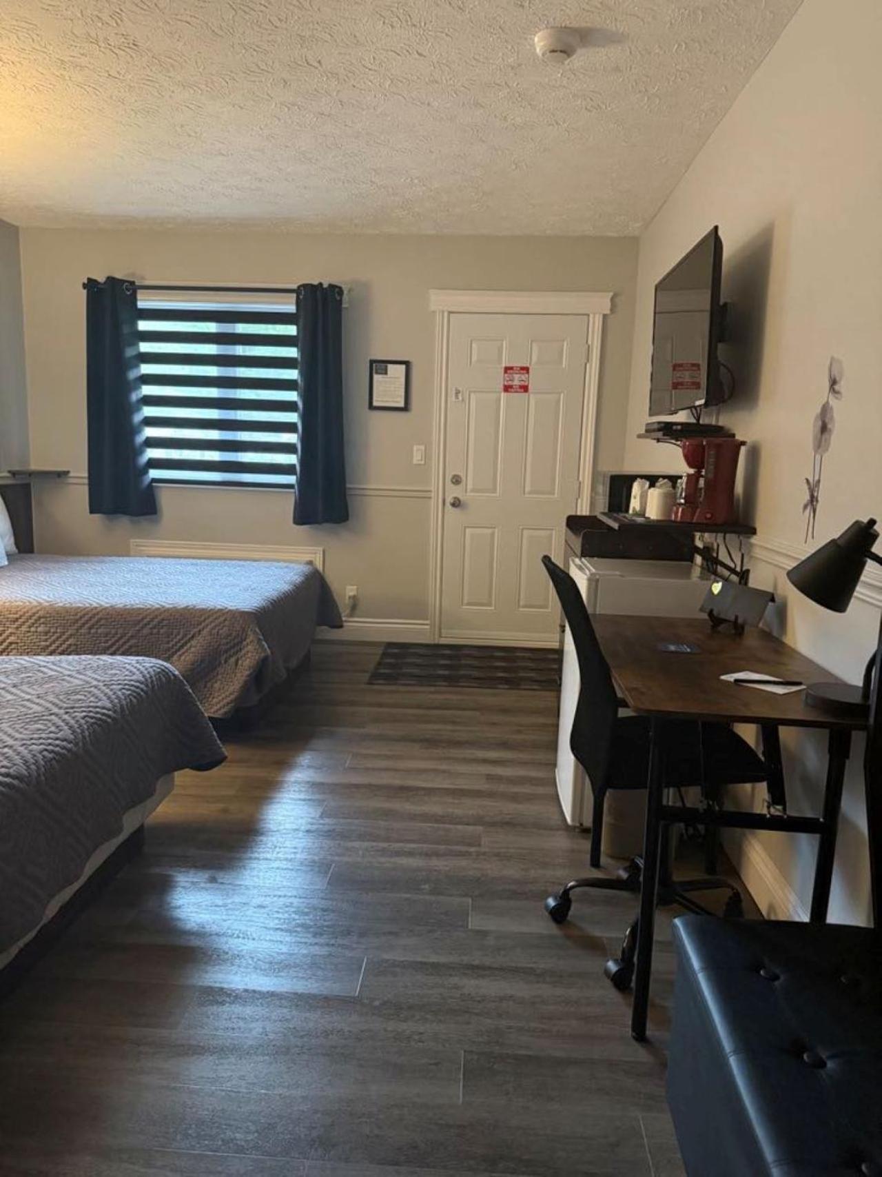 Auberge Micky Inc Edmundston Eksteriør billede