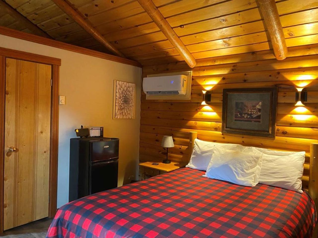 Auberge Micky Inc Edmundston Eksteriør billede