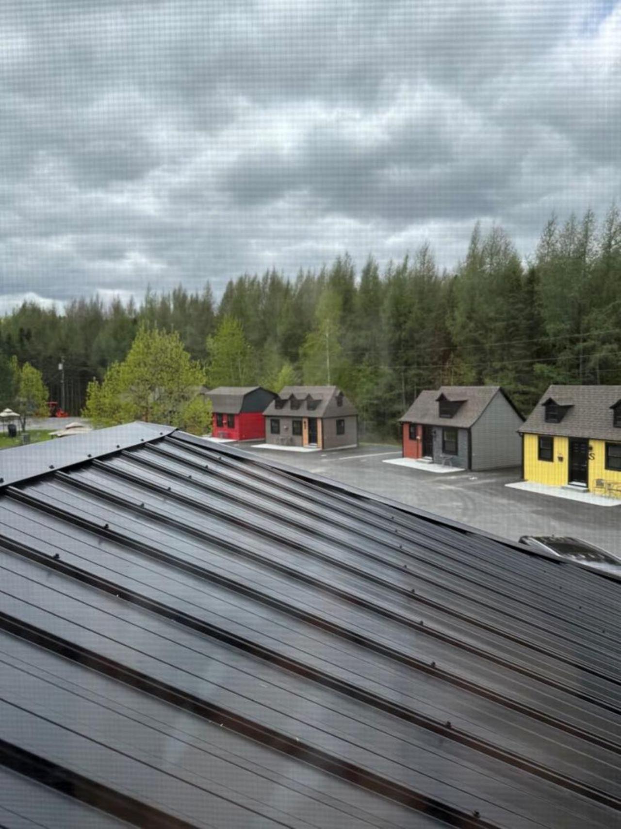 Auberge Micky Inc Edmundston Eksteriør billede
